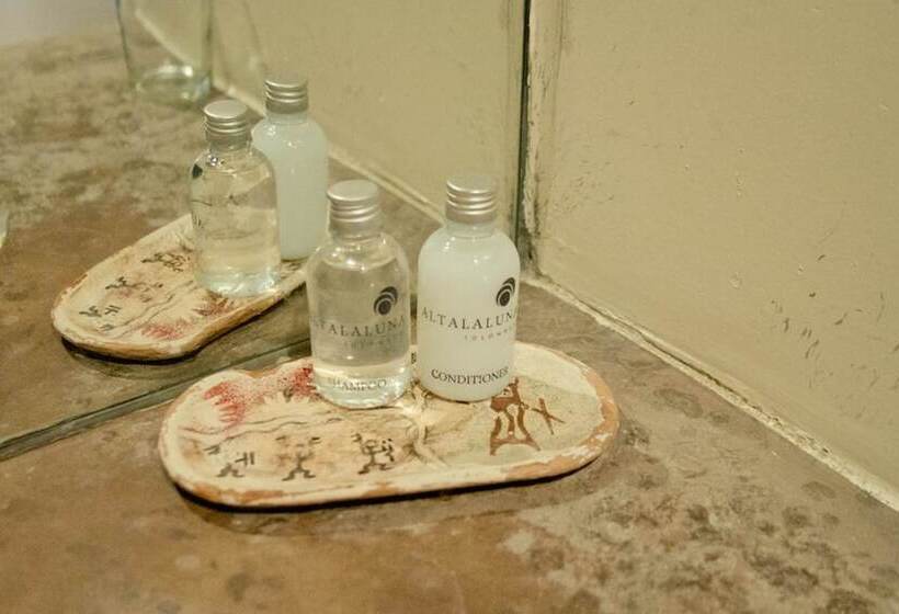 Номер Стандарт, Altalaluna Hotel Boutique & Spa