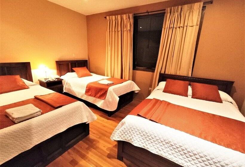 اتاق استاندارد چهار تخته, Calle Angosta