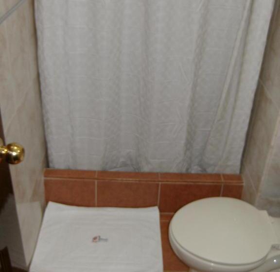 스위트, Hostal Fevilamir