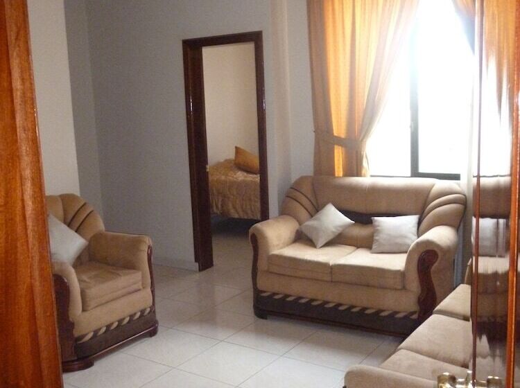 اتاق خانوادگی, Hostal Fevilamir