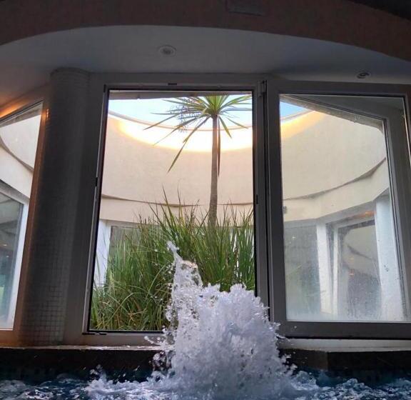 Апартаменты 1 Спальня Вид на Море, Linda Bay Beach & Resort Spa
