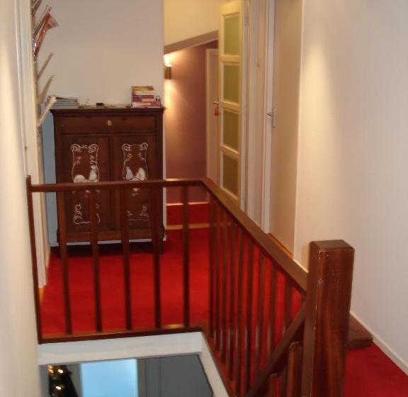 Номер Economy, B&b Oosterpark