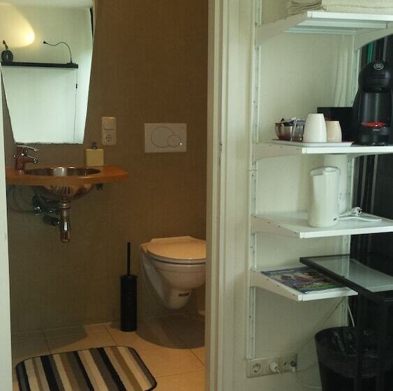 Номер Economy, B&b Oosterpark