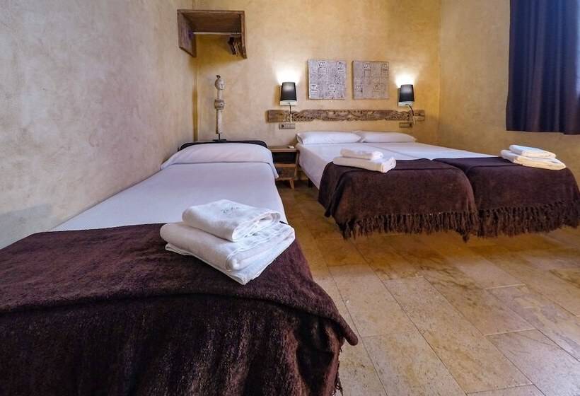 标准三人间, Room Tarifa