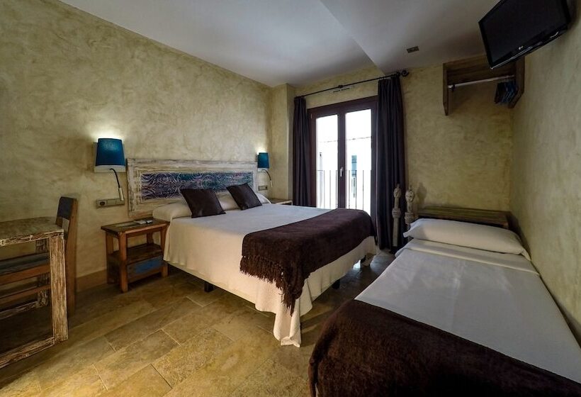 标准三人间, Room Tarifa
