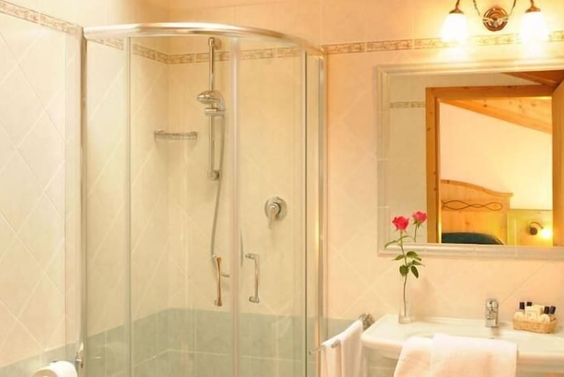 اتاق استاندارد, Garnì La Soldanella