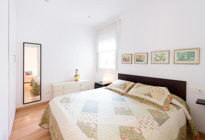 Apartamento 3 Dormitorios, Hostal Bestprice Barcelona Stadium