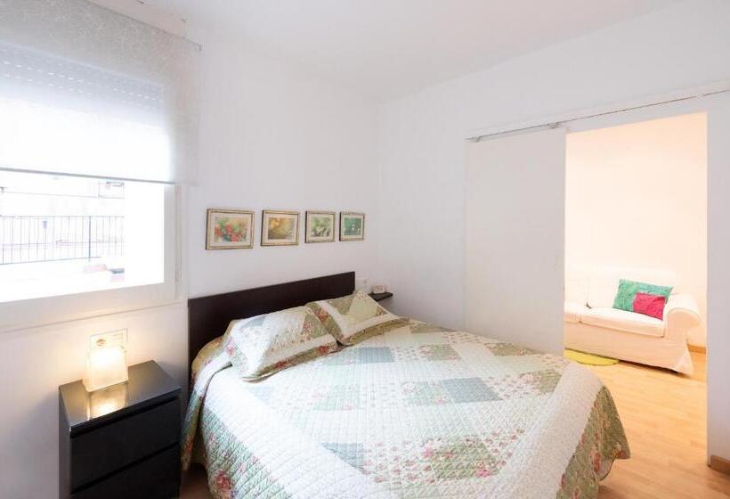 Apartamento 3 Dormitorios, Hostal Bestprice Barcelona Stadium