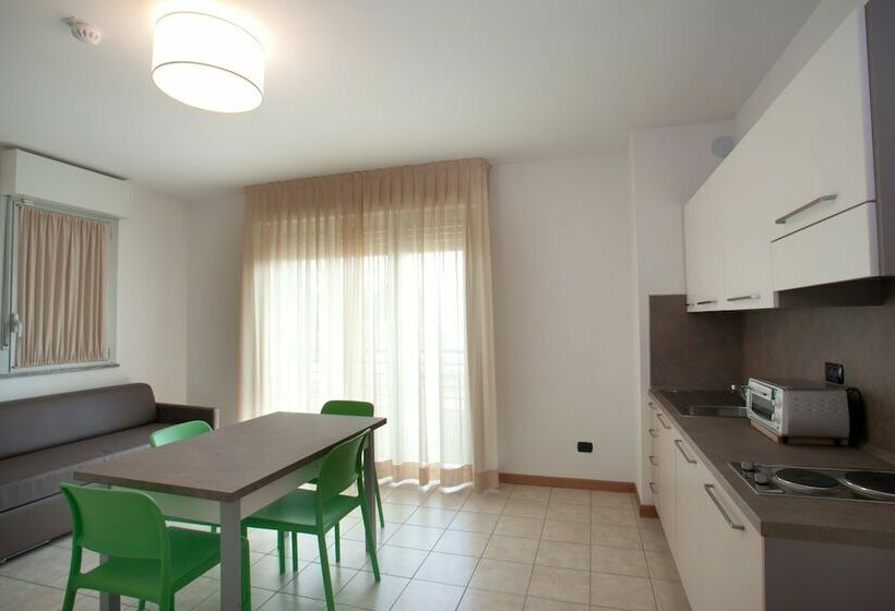 스탠다드 스튜디오, Residence Le Querce Lainate