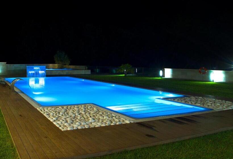 Номер Стандарт с Гидромассажем, Spa Elia