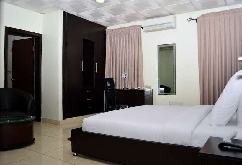 اتاق لوکس, De Rigg Place   Alaka Estate, Surulere