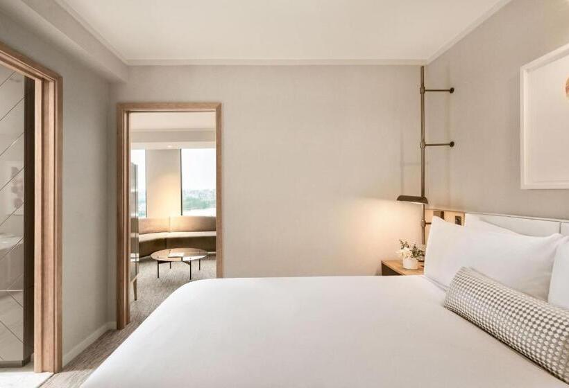 キングサイズベッドのスイートルーム, Jw Marriott Parq Vancouver