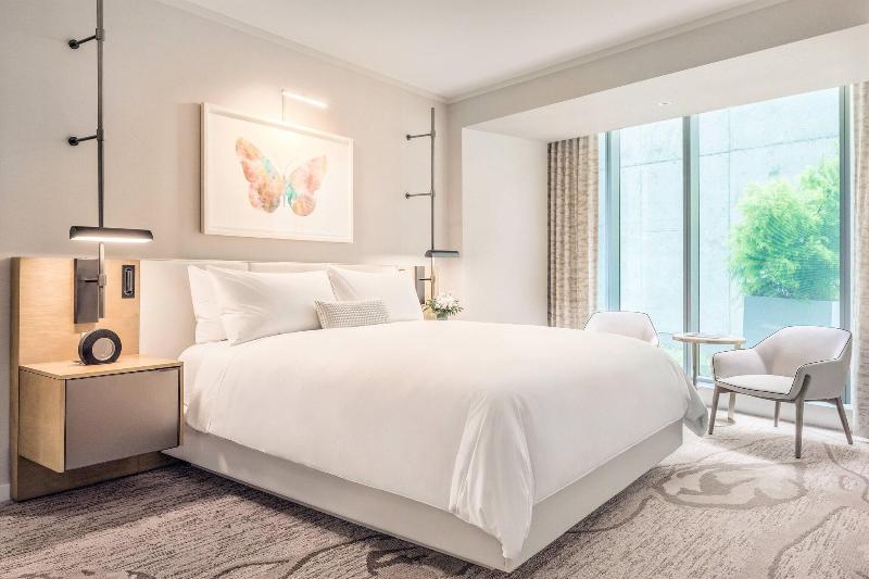キングサイズベッドのスイートルーム, Jw Marriott Parq Vancouver
