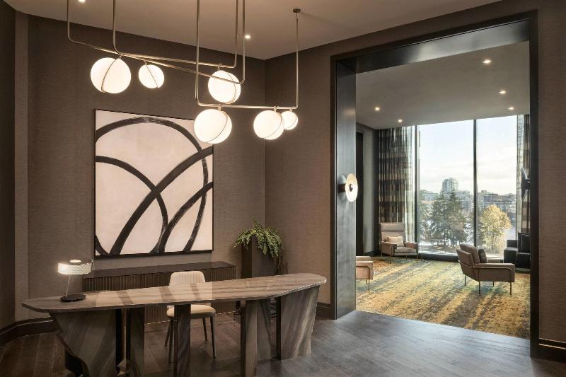 キングサイズベッドのエクゼクティブルーム, Jw Marriott Parq Vancouver