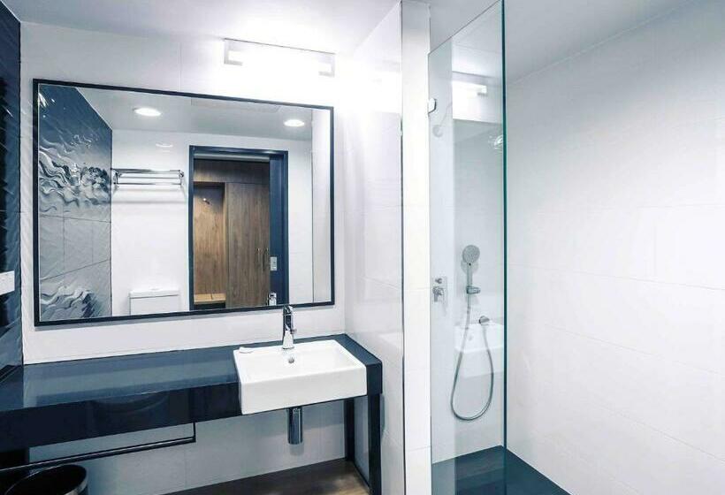 Стандартный Номер Кровать Кинг, Mercure Tamworth