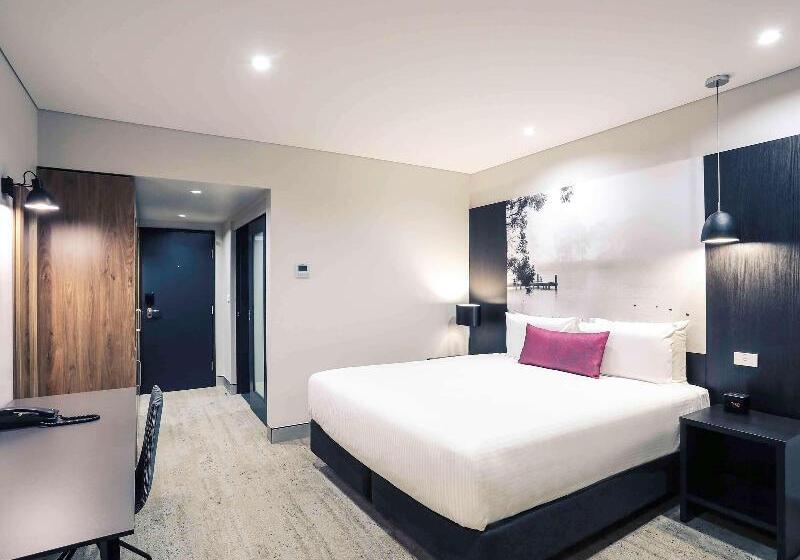 غرفة سوبيريور سرير كينج, Mercure Tamworth