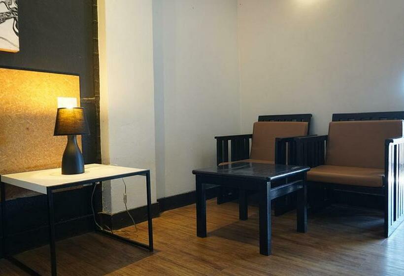 اتاق استاندارد, Riverview Residence