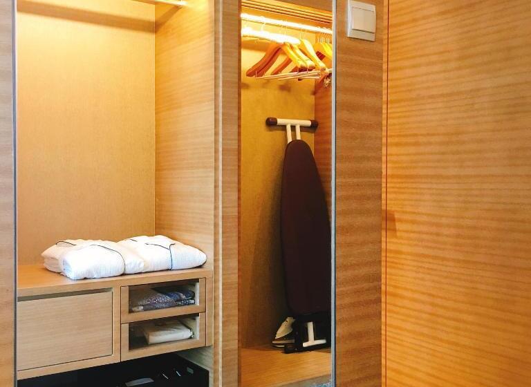 חדר דחוקס עם מיטת קינג, Shangrila Songbei, Harbin