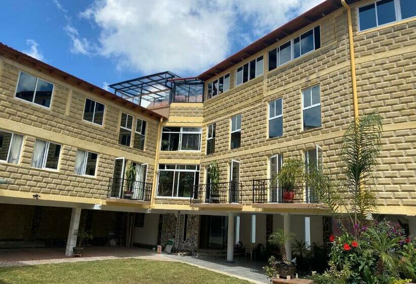 ルームシェアのワンベッド, & Suites Cerro Roj0