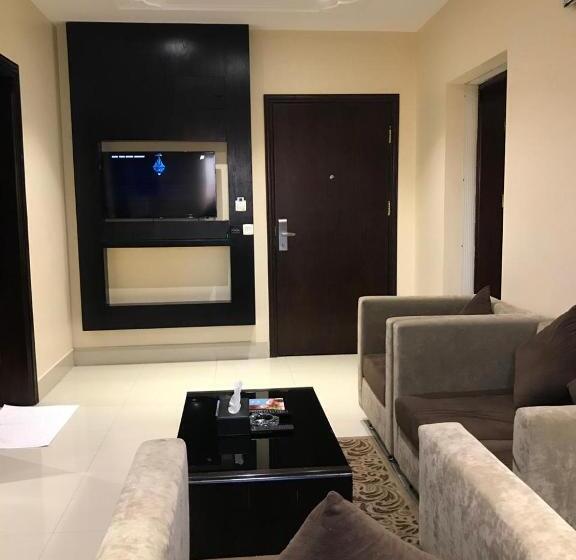 سوییت خانوادگی, And Apartments Al Raqi Mall Artiaad