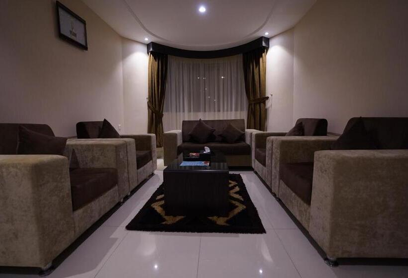 سوییت لوکس, And Apartments Al Raqi Mall Artiaad