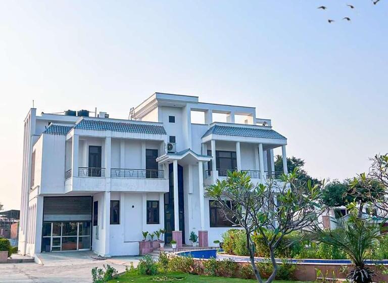 Стандартный Номер Кровать Кинг, Pool Loft