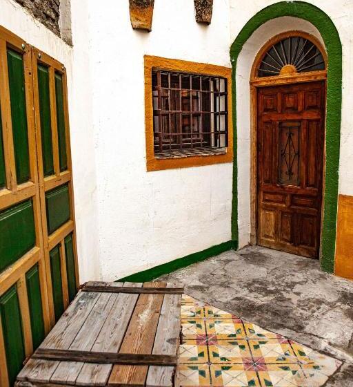 豪华三人间, Casa Don Eliseo