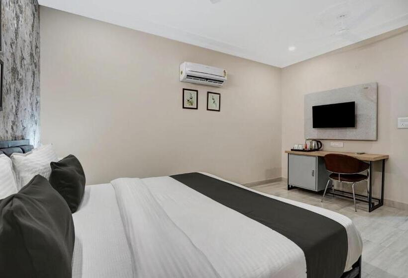 اتاق کلاسیک سه تخته, Townhouse 1124 Majesty Inn