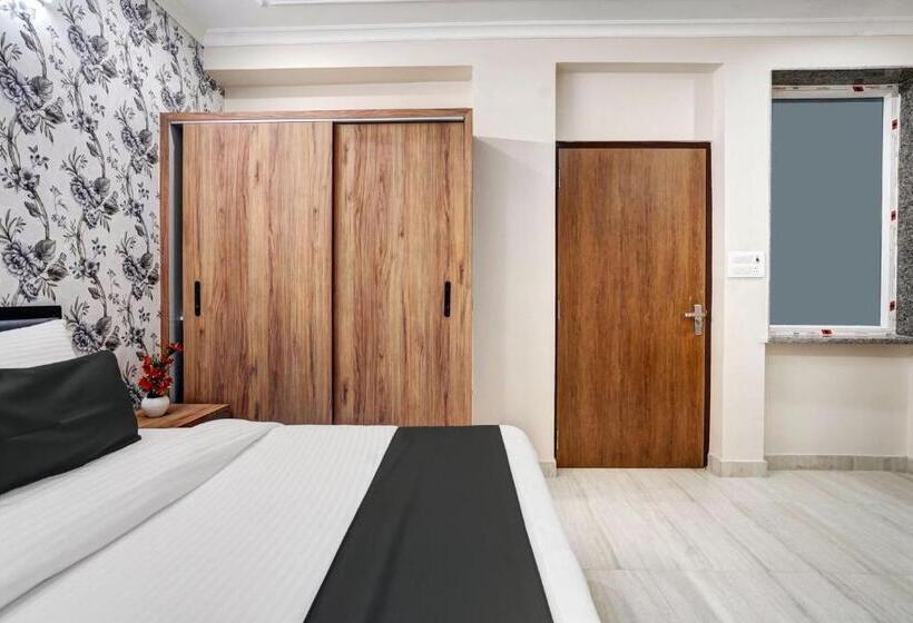 اتاق کلاسیک سه تخته, Townhouse 1124 Majesty Inn