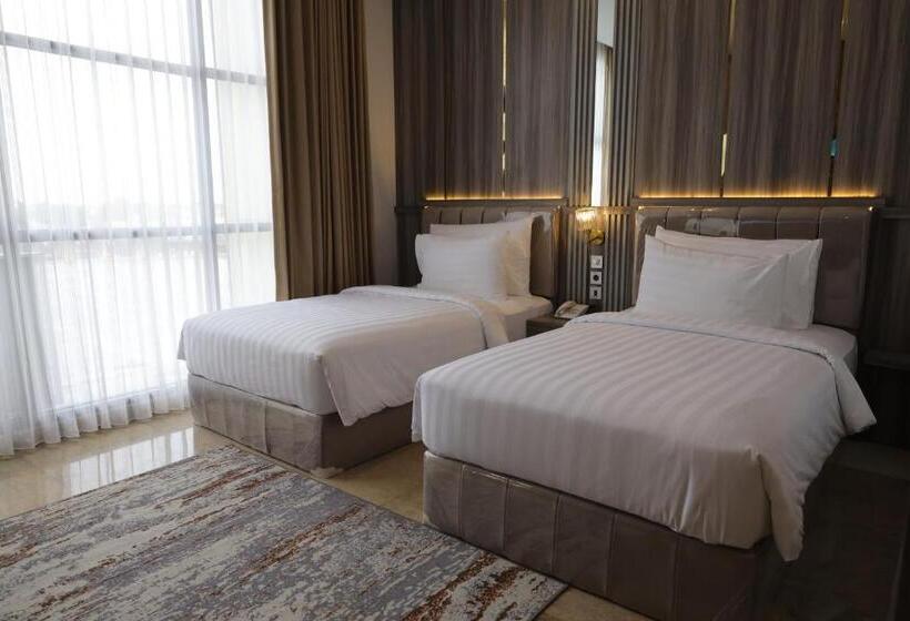 豪华家庭房间, Salatin Hotel Palembang