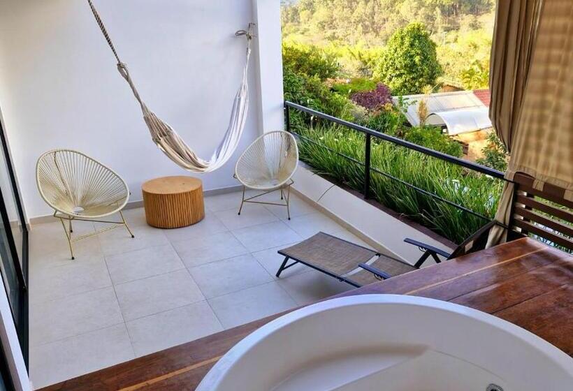 Люкс Повышенной Комфортности, Villa Natural
