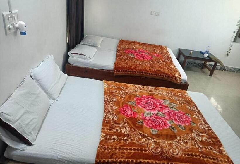四人标准间, Lucky Beach Resorts , Balasore