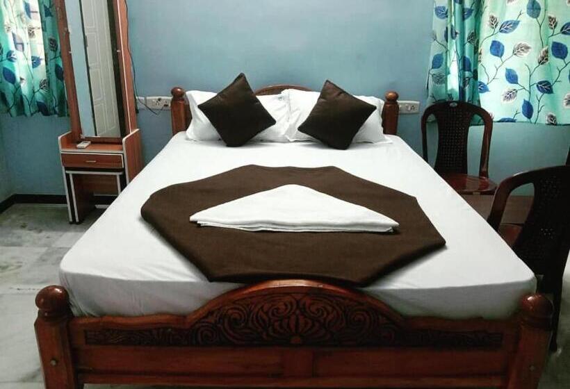 标准间, Sunshine Beach House