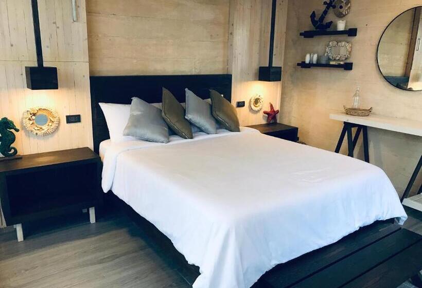 Люкс Вид на Море, The Livingspace Villa