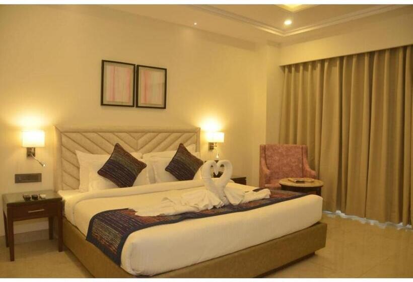 اتاق خانوادگی, Mj Aero Suites, Joly Grant