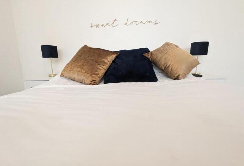 Номер Deluxe, The Manor Guest House In Wembley
