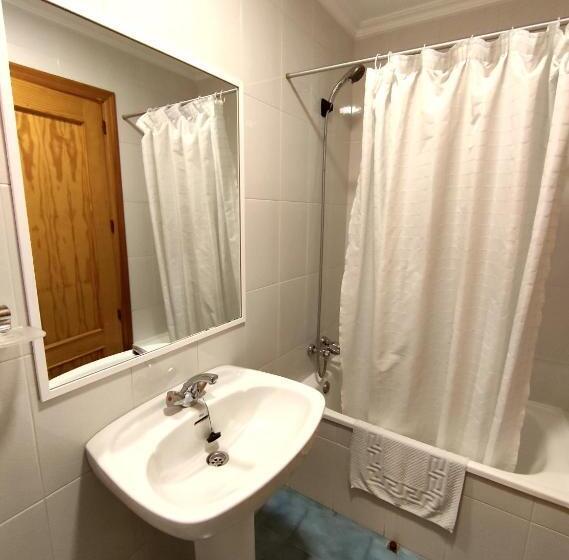 Номер Стандарт, Hostal El Molino