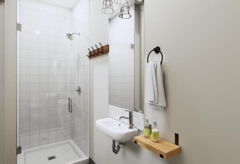 ３ベッドルームのスーペリアアパートメント, Basecamp Suites Revelstoke