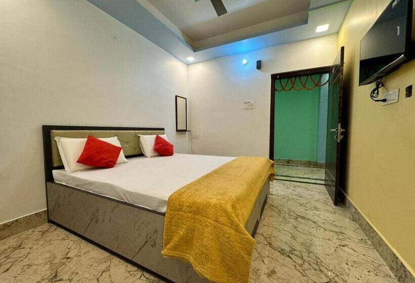 带大床的豪华间, Nalanda Inn Bihar