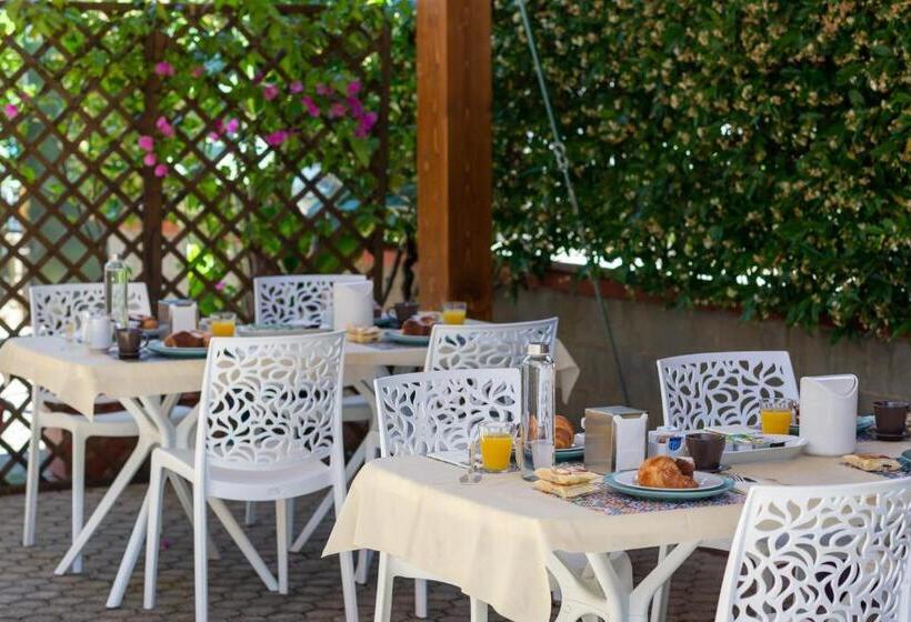 Семейный Номер, Bed And Breakfast Marlè