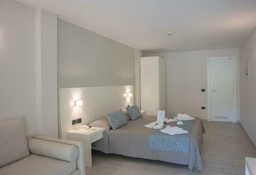 Четырехместный Номер Классик, Sentido Michelizia Tropea Resort