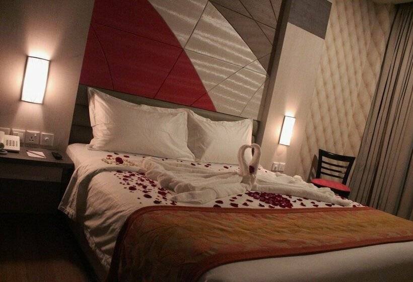 Номер Superior, The Golden Bay Hotel Batam