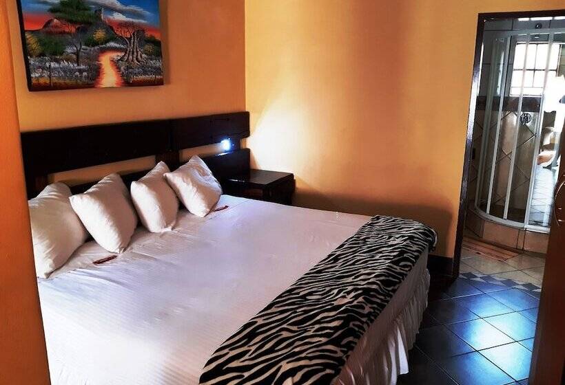 デラックスルーム, Acre Of Africa Guest Venue