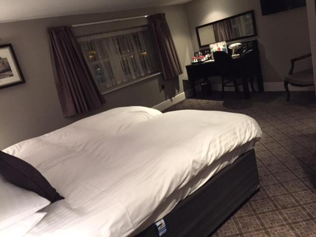 اتاق استاندارد برای معلولان, The Angel Hotel Wetherspoon