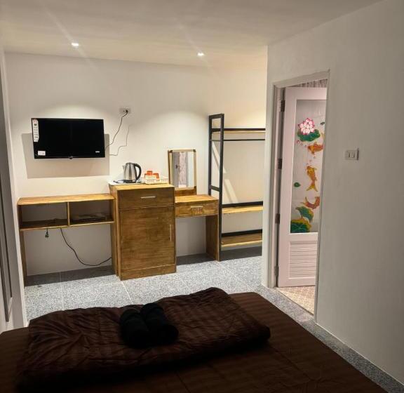 Номер Стандарт, Yok.guest House