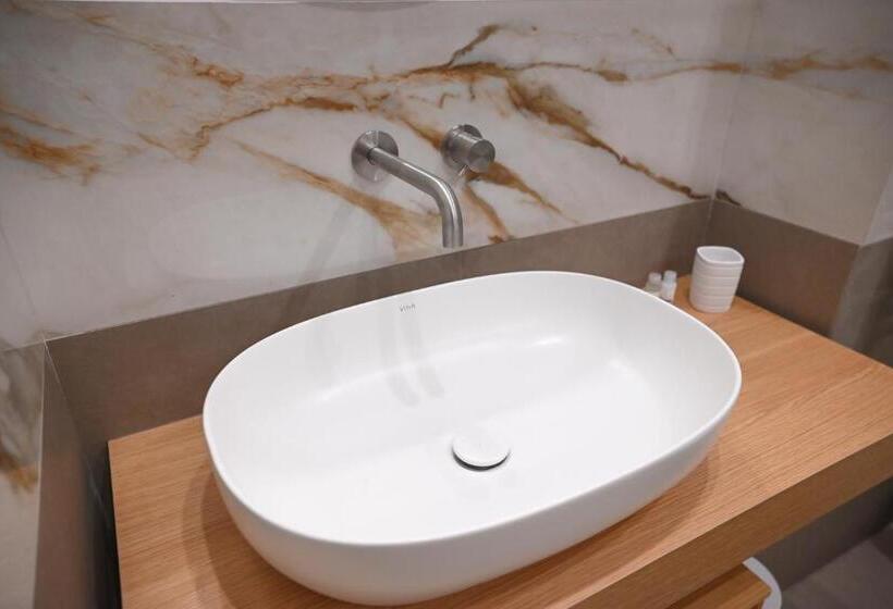 غرفة سوبيريور سرير كينج, Dimora Minelli Suites