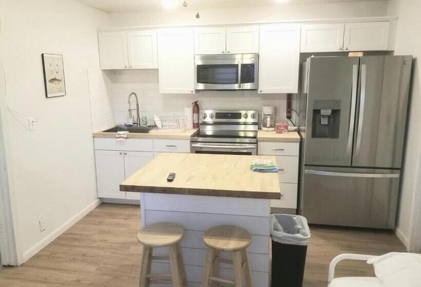 Студия Стандарт, The Magnolia House