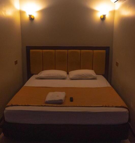 Стандартный Номер Кровать Кинг, Najmi Inn