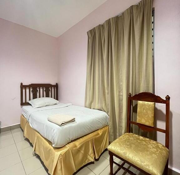 اتاق استاندارد سه نفره, Joyful Motel