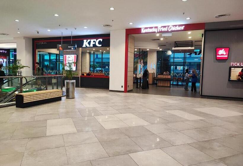 带城市景观的套间, Kuala Lumpur Datum Jelatek   Klcc View   Infont Lrt And 5 Minutes To Klcc  Near By Gleneagles